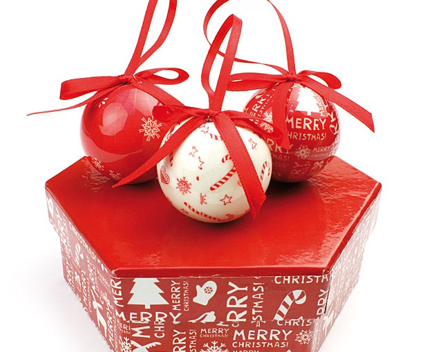 Zestaw bombek 7 szt. w pudełku