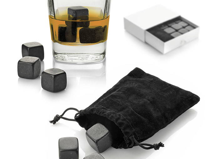 Kamienie do whisky