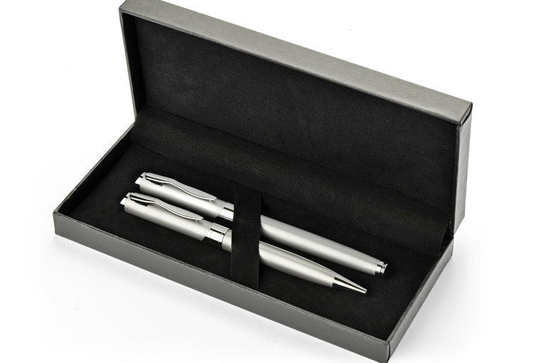 Zestaw piśmienniczy ALASKA srebrny