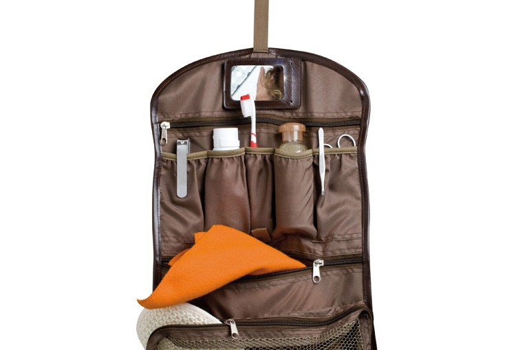 Kosmetyczka, kolor brązowy