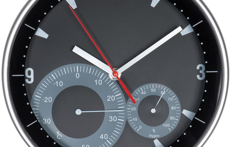 Zegar ścienny, kolor czarny